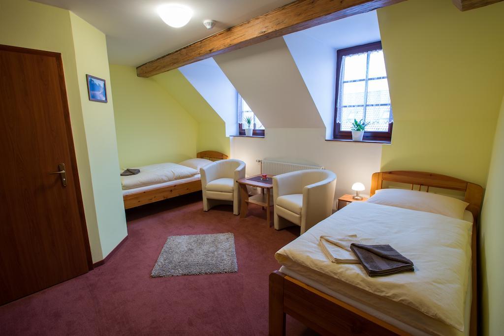 Penzion U řeky Vojkovice  Exterior foto