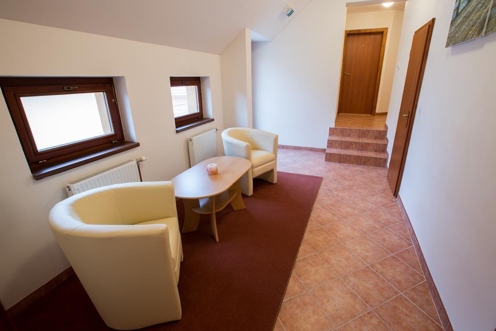 Penzion U řeky Vojkovice  Exterior foto