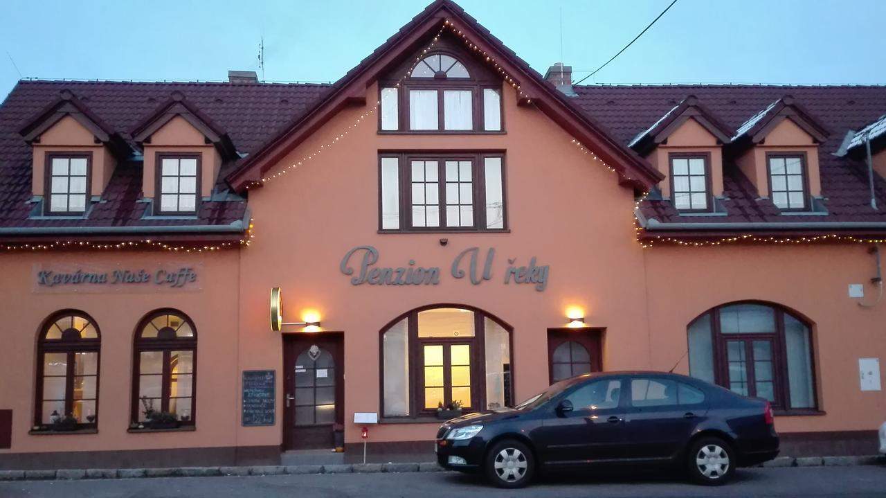 Penzion U řeky Vojkovice  Exterior foto